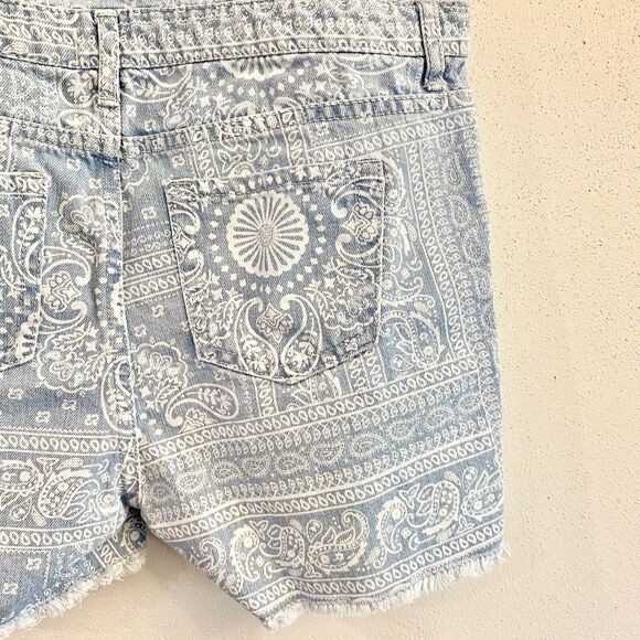The Childrens‎ Place Paisley Denim Snap Overall Shorts Girls Size 12 - Picture 6 of 10